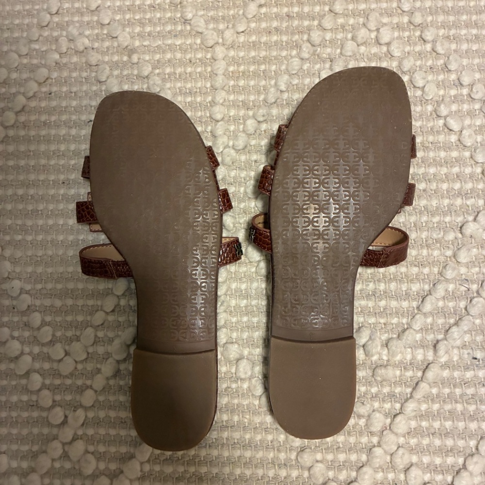Sam Edelman Slides - Picture 2 of 2